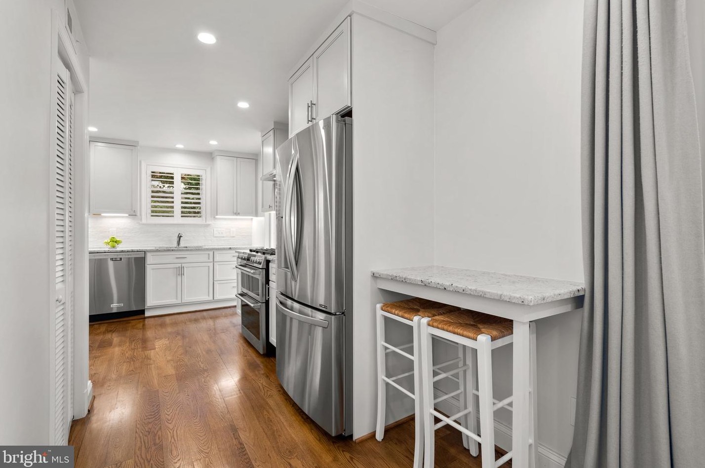 405 Williamsburg Dr, Silver Spring MD 20901-2728 exterior