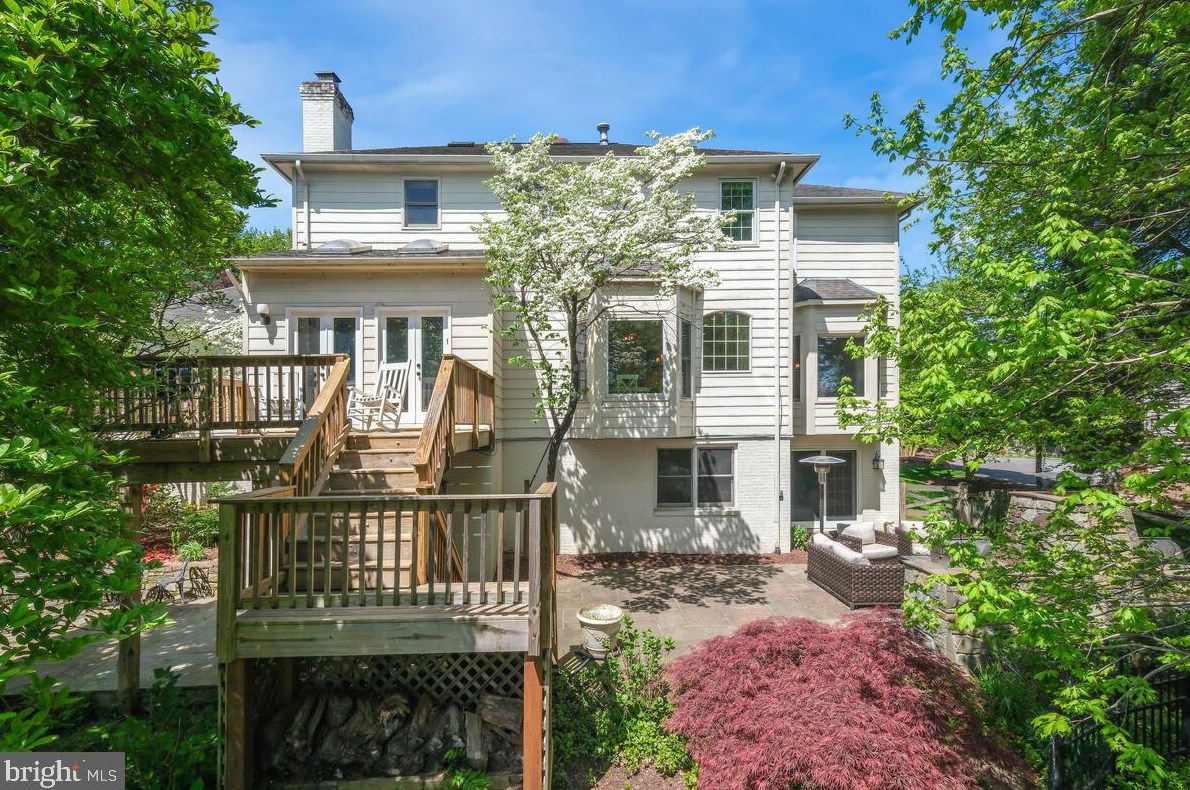 11539 Le Havre Dr, Rockville MD exterior