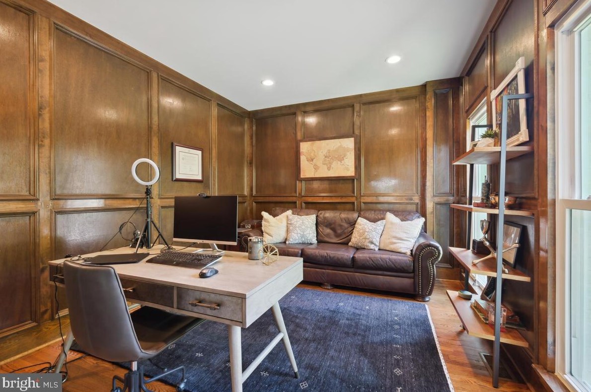 11539 Le Havre Dr, Rockville MD exterior