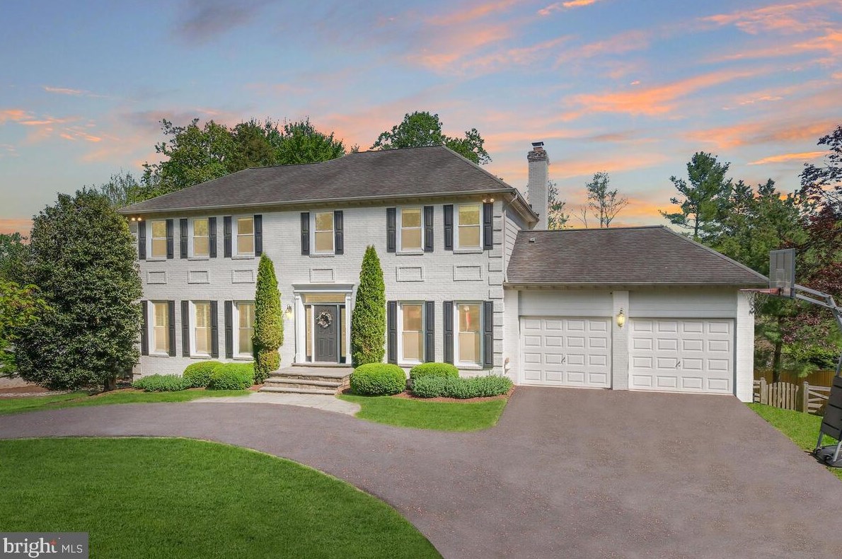 11539 Le Havre Dr, Rockville, MD 20854-3119