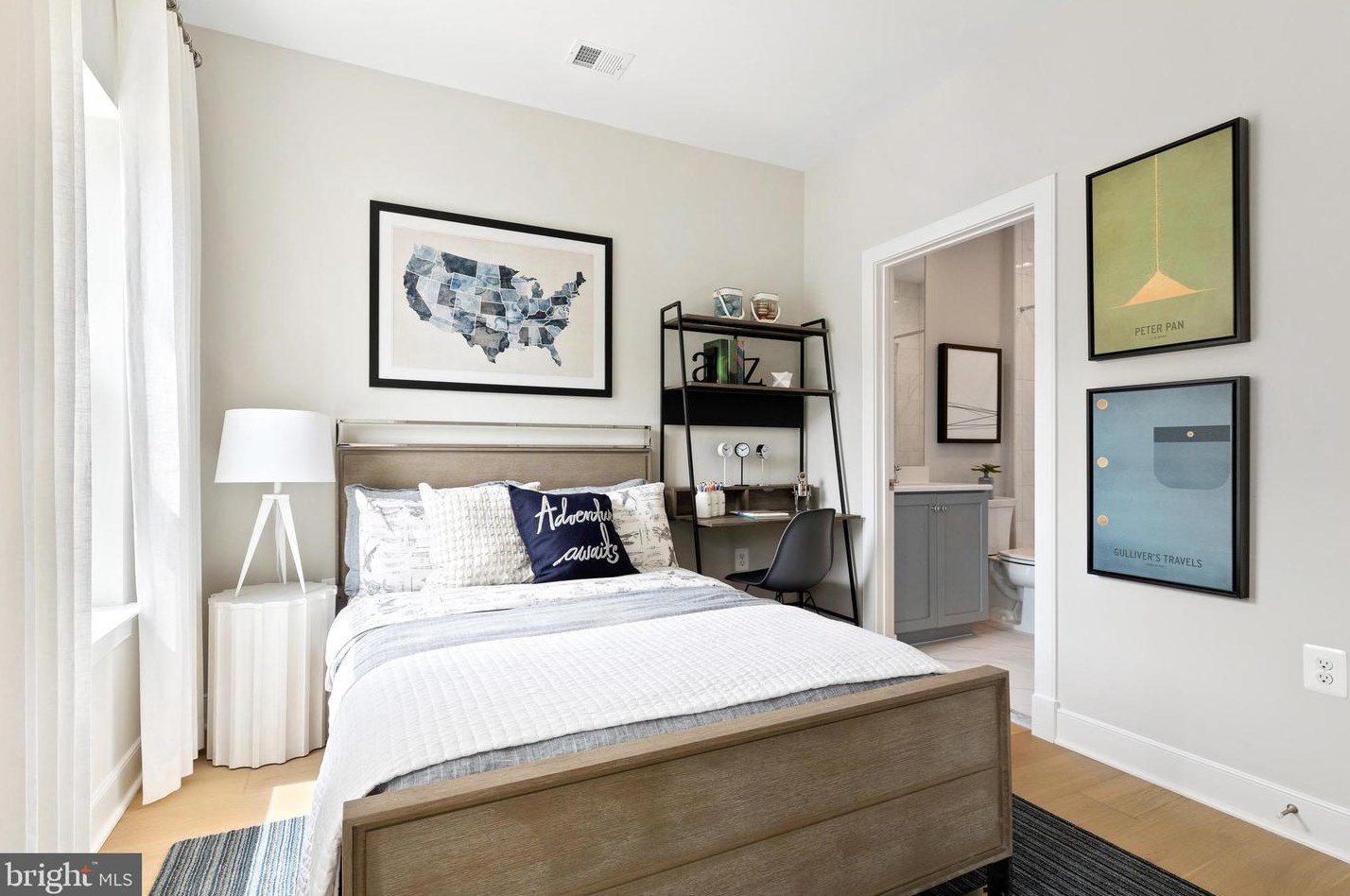 10318 Grosvenor Pl, Rockville MD exterior