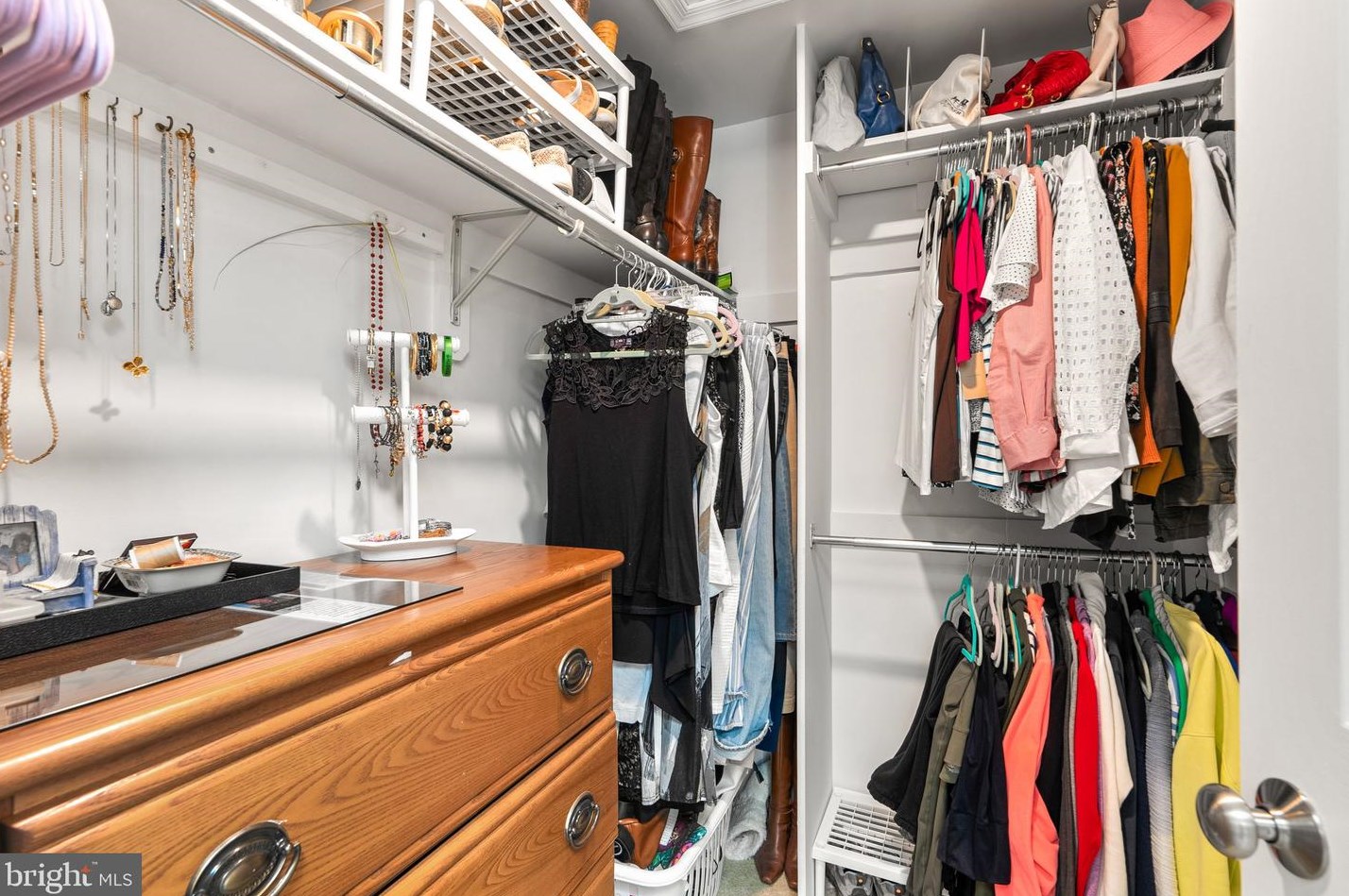 3301 Ashmore Ct, Olney MD  20832-2530 exterior