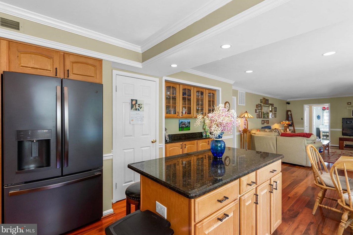 3301 Ashmore Ct, Olney MD  20832-2530 exterior