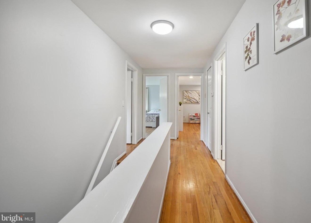 10900 Gainsborough Rd, Rockville MD  20854-2512 exterior