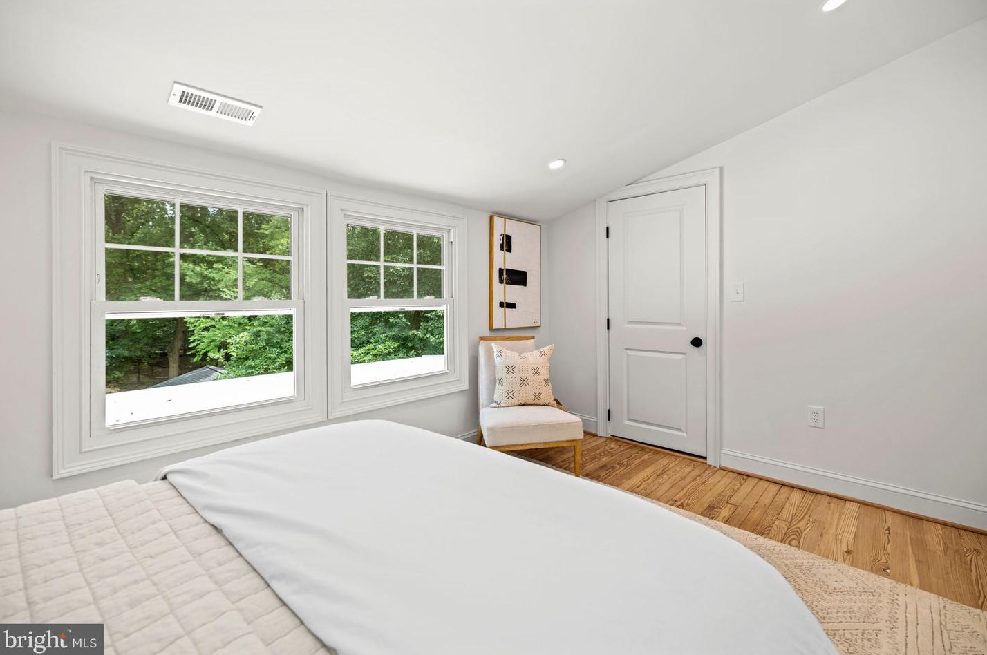 213 Spring Ave, Silver Spring MD 20912-4805 exterior