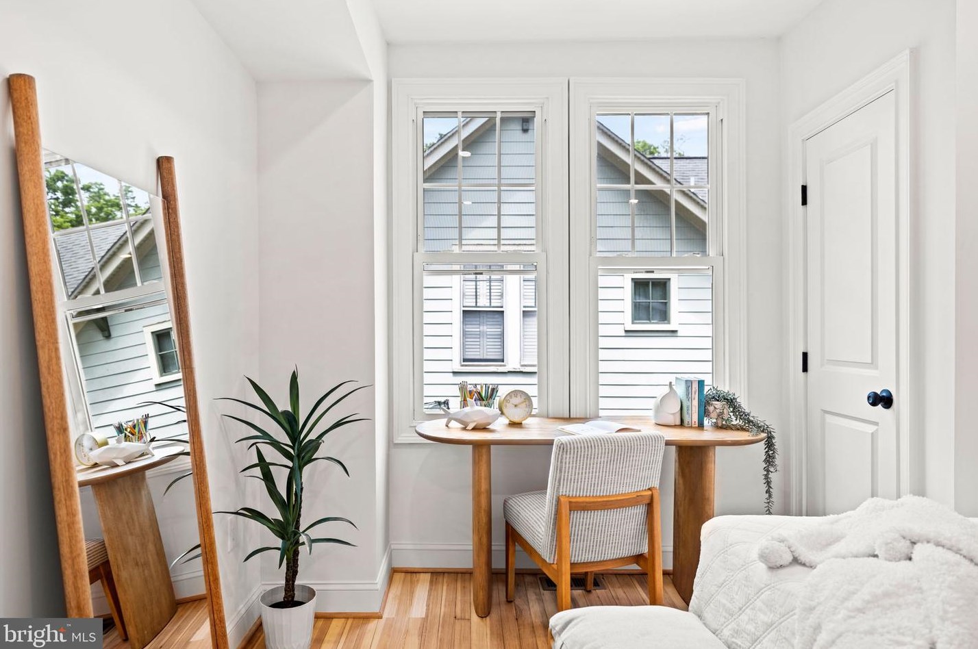 213 Spring Ave, Silver Spring MD 20912-4805 exterior