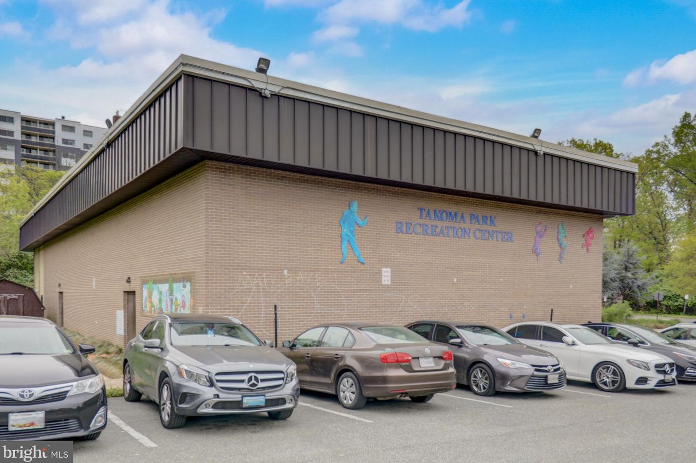 213 Spring Ave, Silver Spring MD 20912-4805 exterior