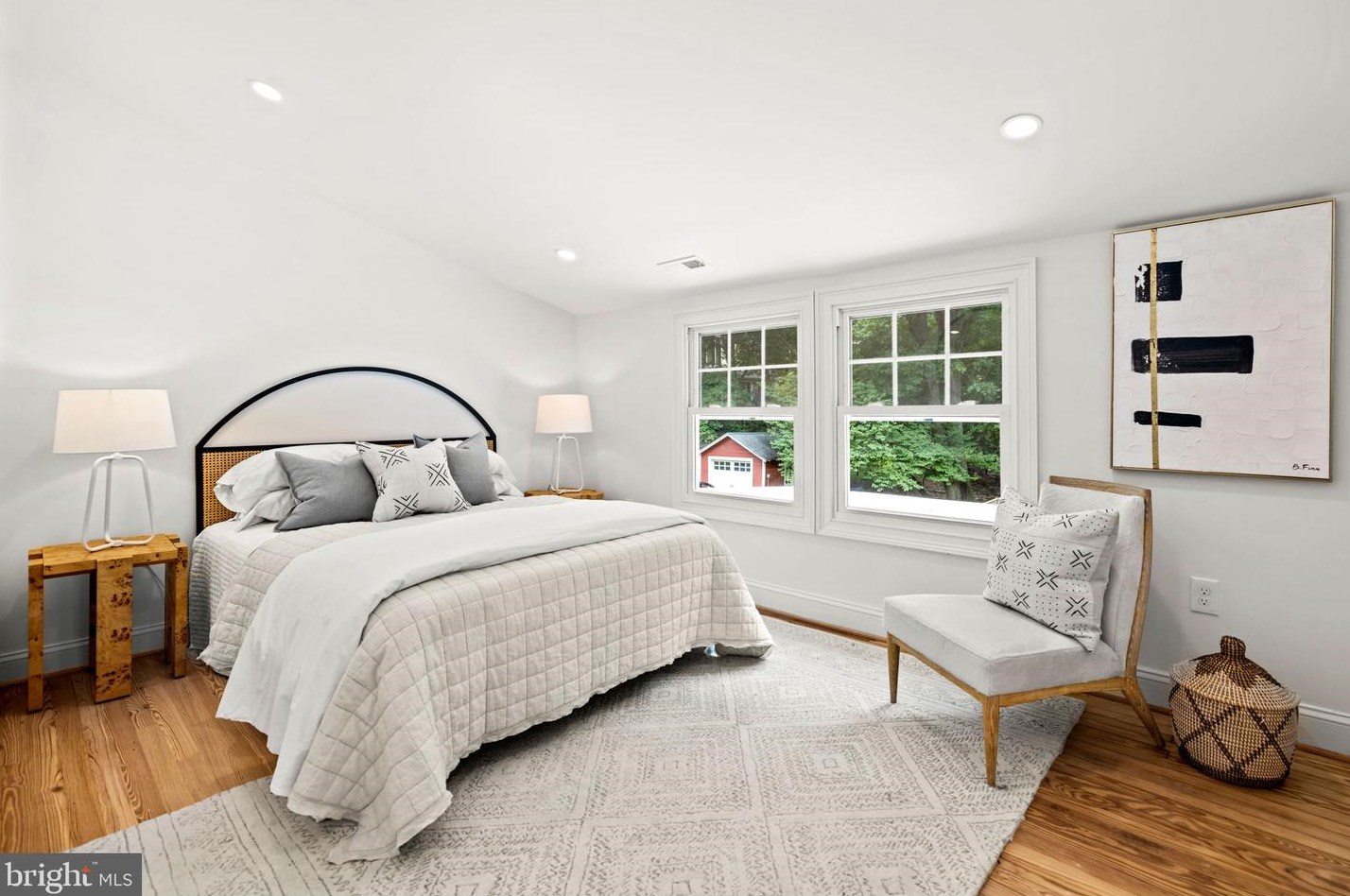 213 Spring Ave, Silver Spring MD 20912-4805 exterior