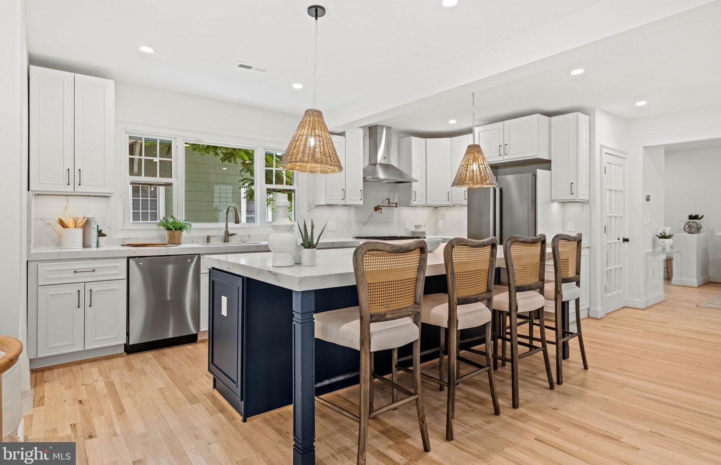 213 Spring Ave, Silver Spring MD 20912-4805 exterior