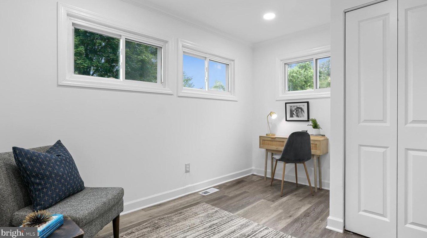 1707 Grandin Ave, Rockville MD 20851-1159 exterior