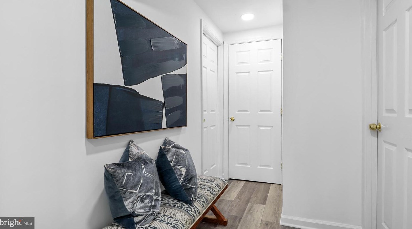 1707 Grandin Ave, Rockville MD 20851-1159 exterior