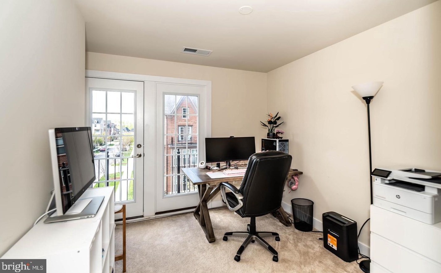328 Hendrix Ave, Gaithersburg MD  20878 exterior