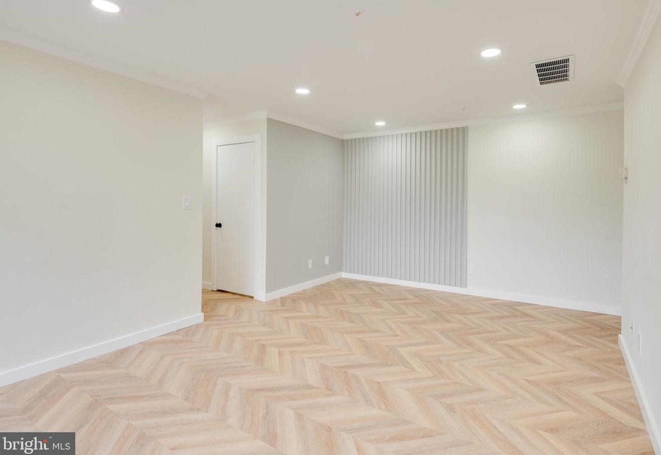 7903 Coriander Dr, Gaithersburg, MD 20879-5309