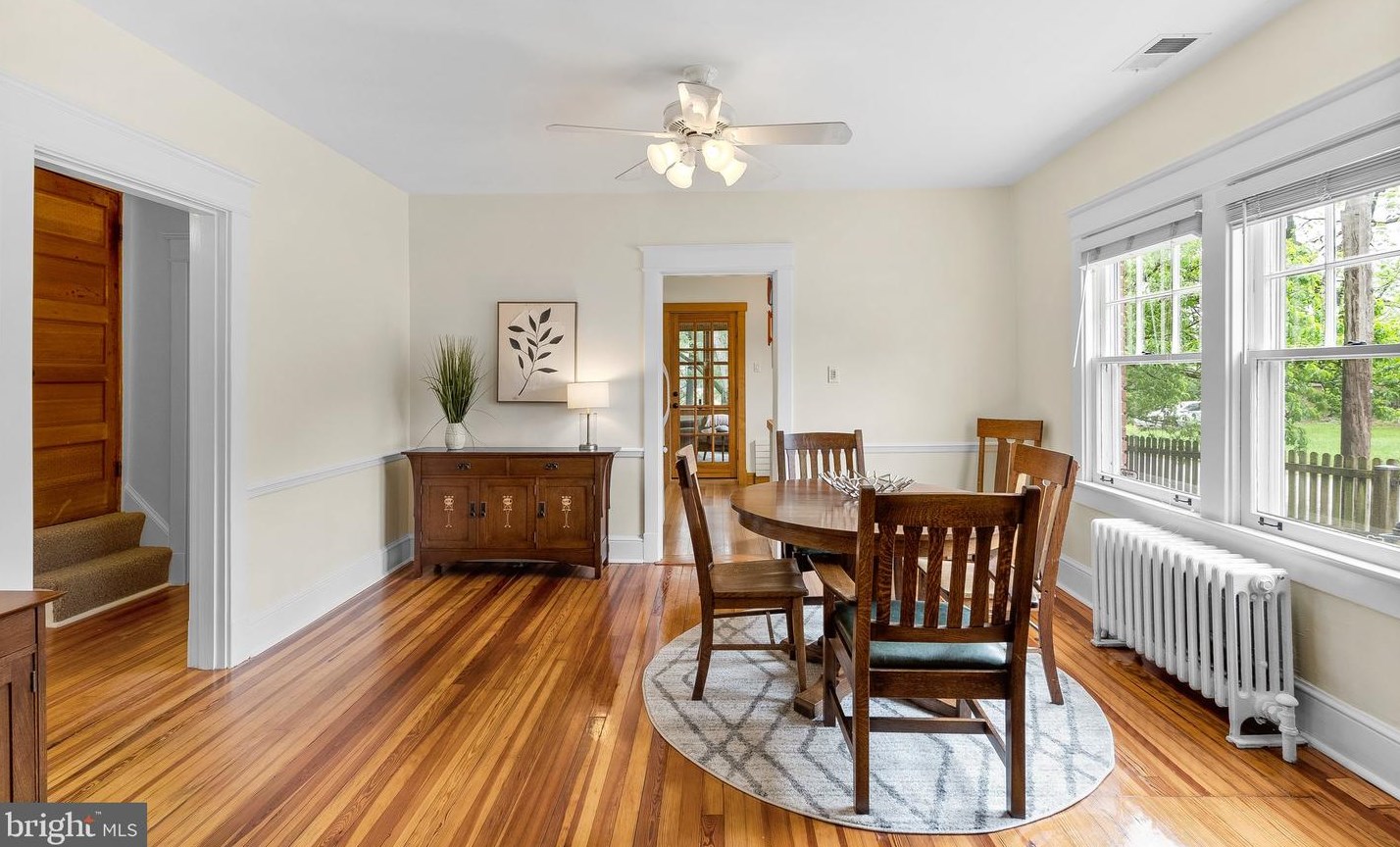 720 Easley St, Silver Spring MD 20910-4587 exterior