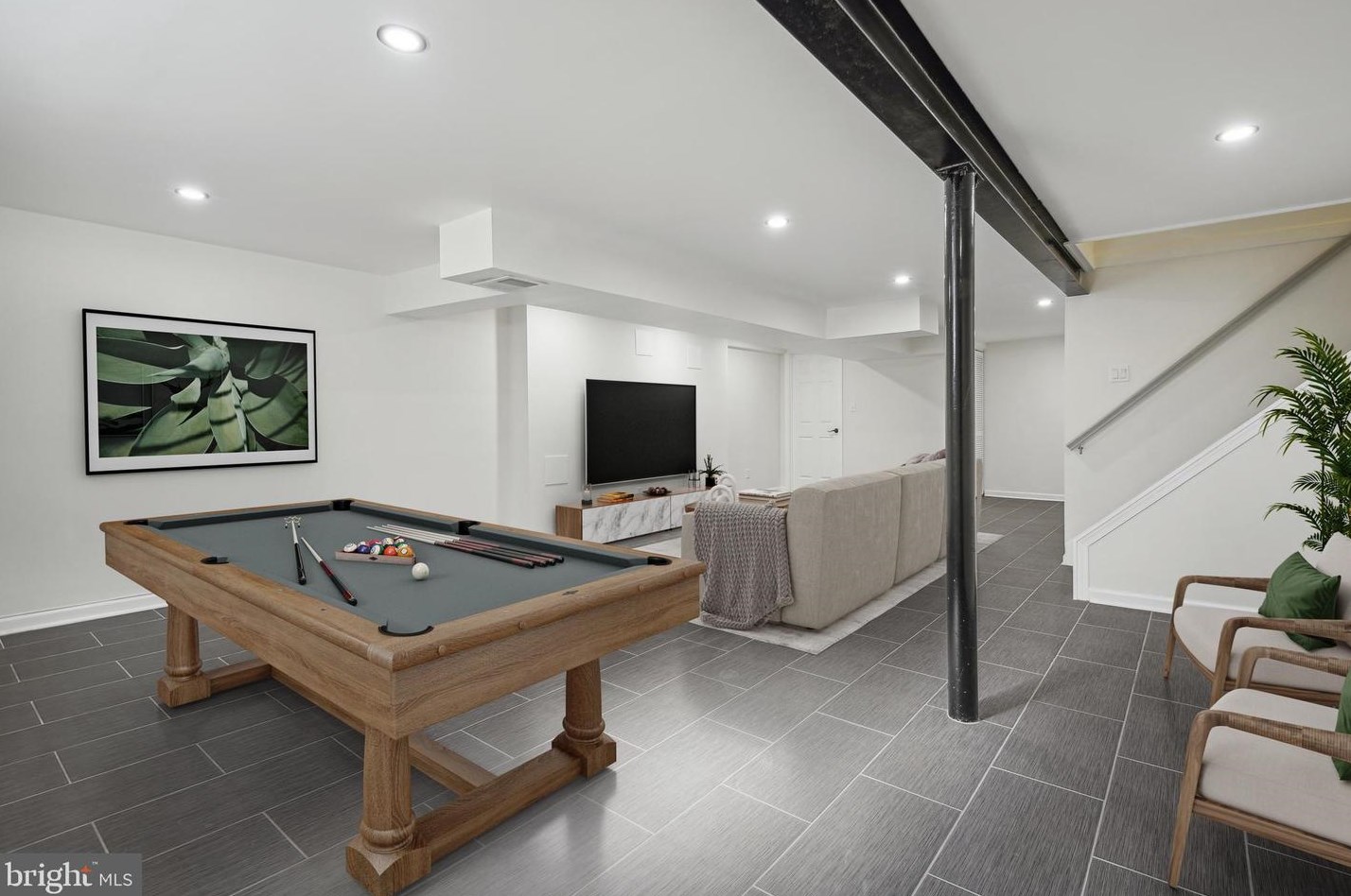 1513 Windham Ln, Silver Spring MD  20902-3769 exterior