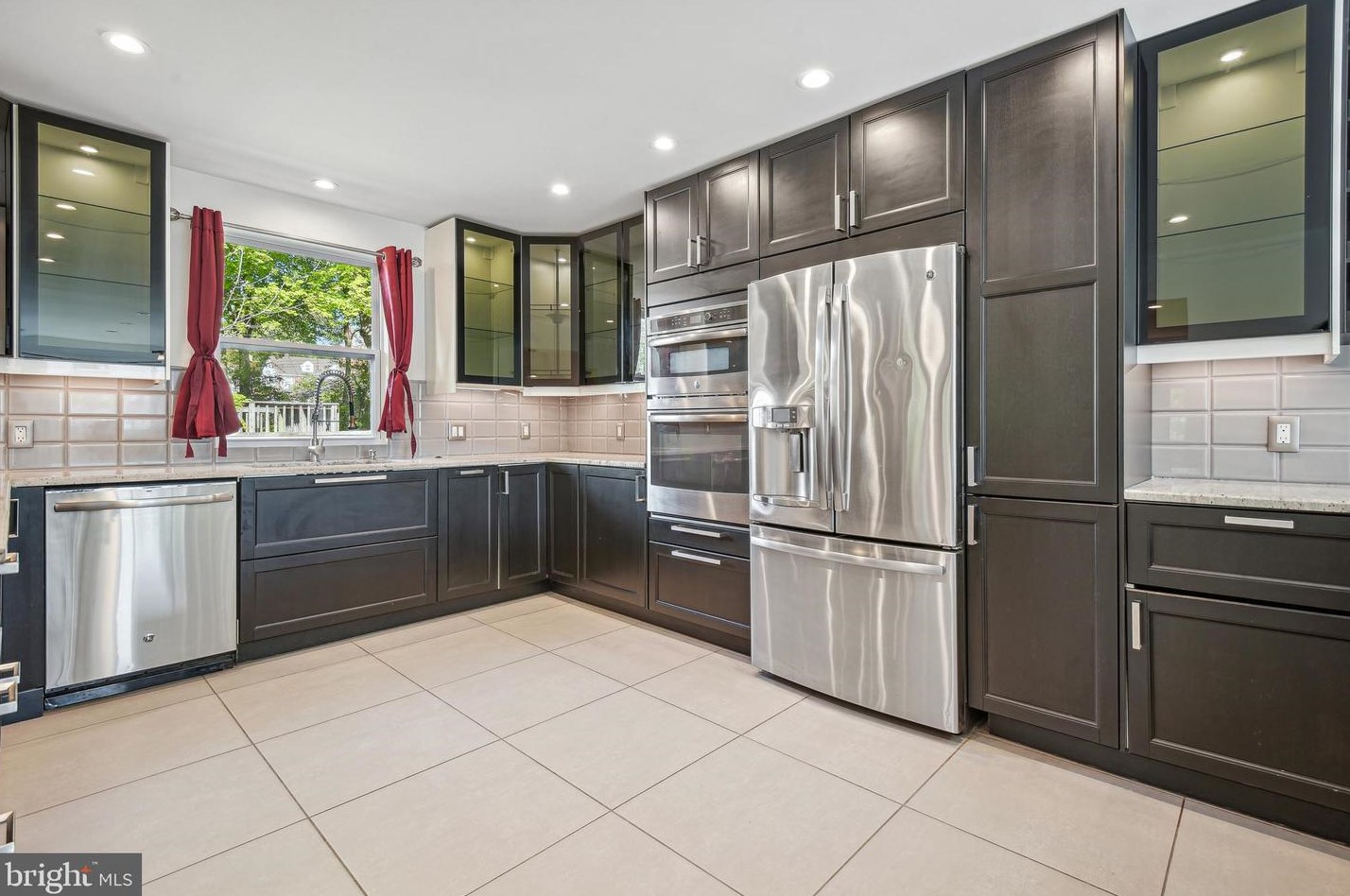 1513 Windham Ln, Silver Spring MD  20902-3769 exterior