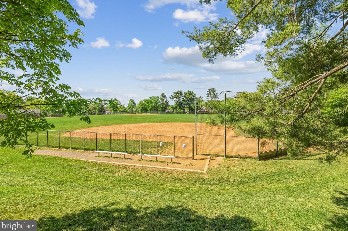 1513 Windham Ln, Silver Spring MD  20902-3769 exterior