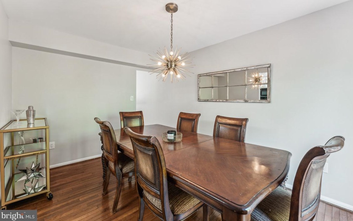 1903 Brightleaf Ct, Silver Spring MD 20902-5805 exterior