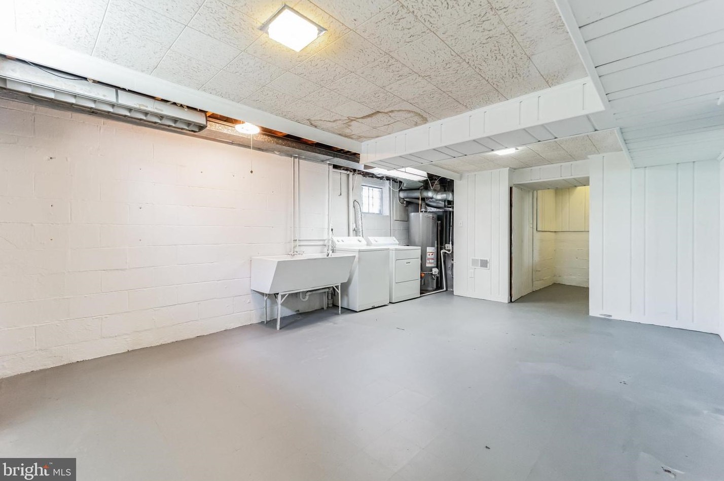 11104 Easecrest Dr, Silver Spring MD 20902-3509 exterior