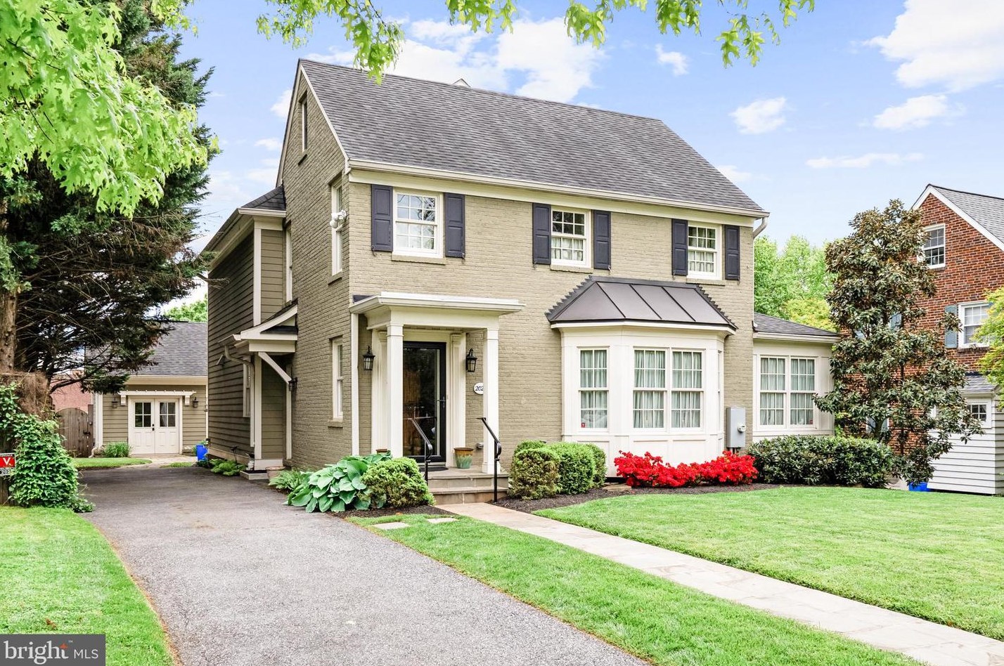 2028 Lanier Dr, Silver Spring, MD 20910-2119