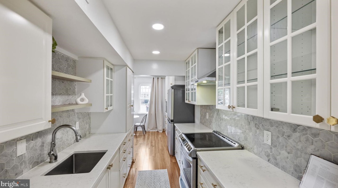 35 Gold Kettle Ct, Gaithersburg, MD 20878-2727