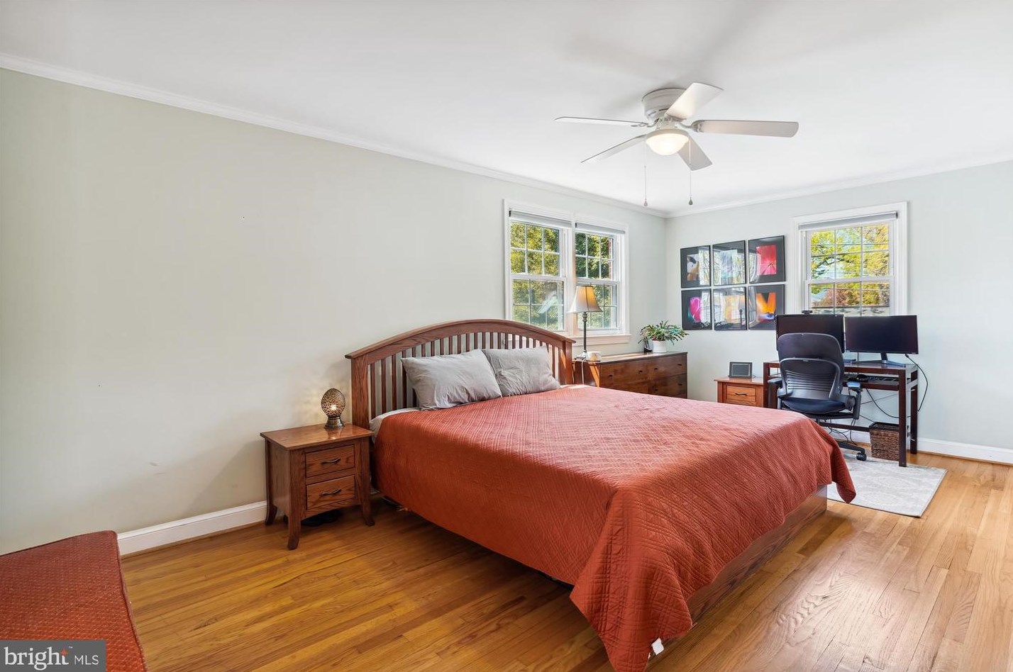 9203 Summit Rd, Silver Spring MD 20910-4132 exterior