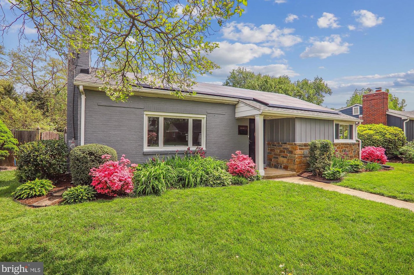 10013 Woodland Dr, Silver Spring, MD 20902