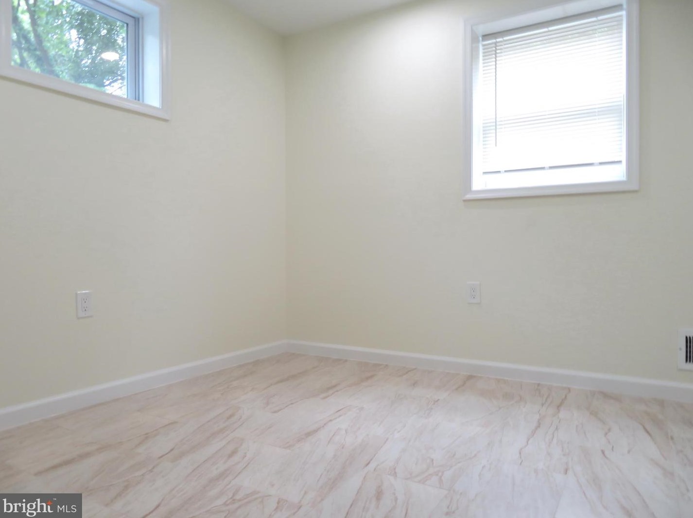 1220 Kathryn Rd, Silver Spring MD 20904-2176 exterior