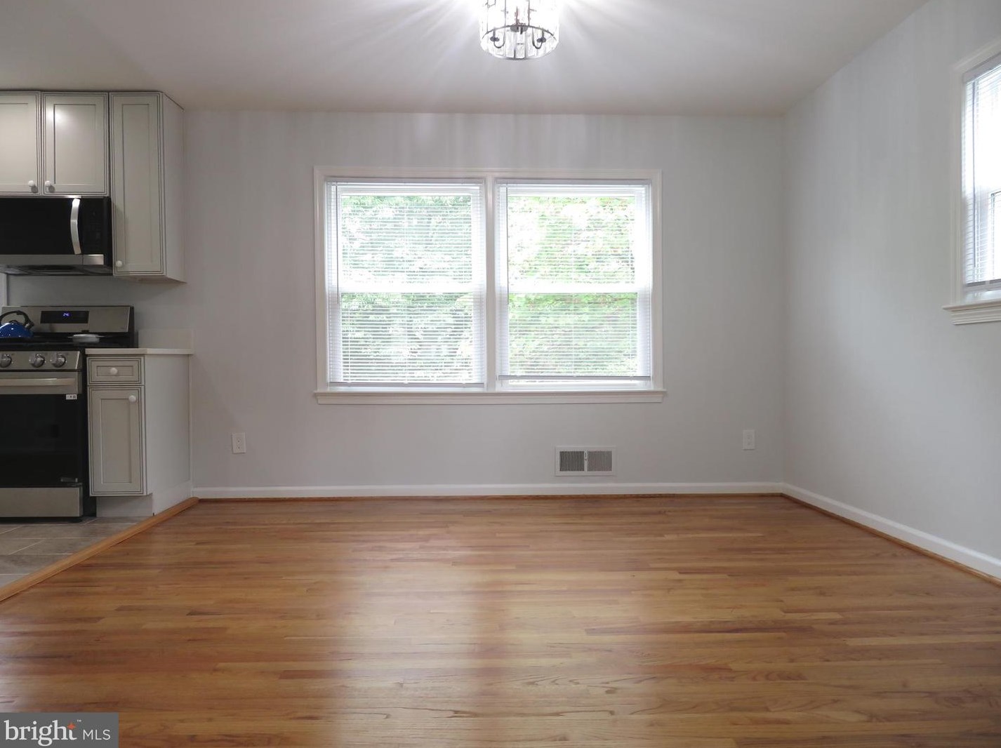 1220 Kathryn Rd, Silver Spring MD 20904-2176 exterior