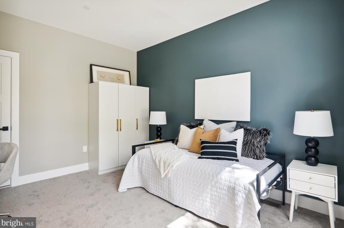 6609 Cockerille Ave, Silver Spring MD  20912-4732 exterior