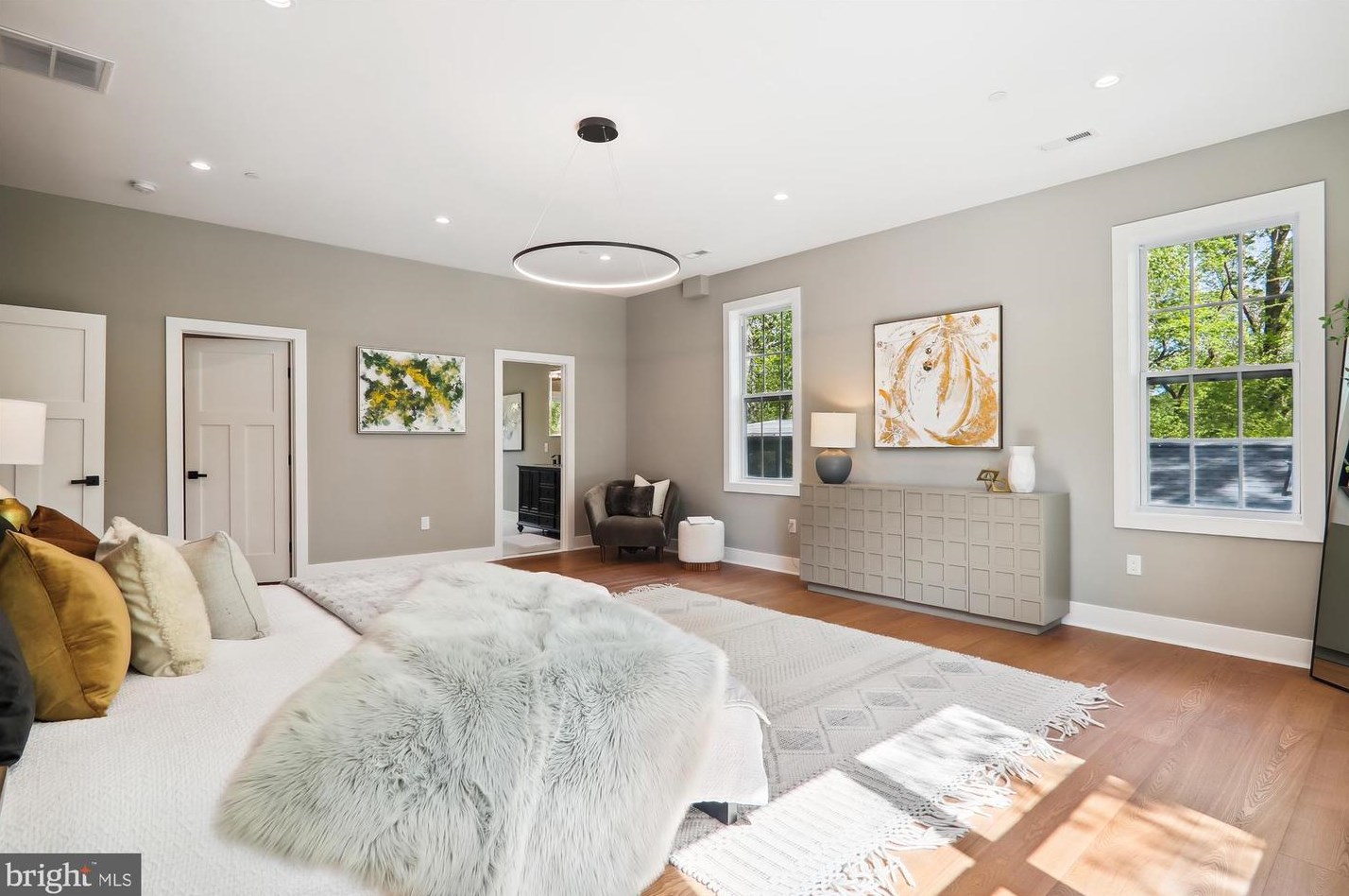 6609 Cockerille Ave, Silver Spring MD  20912-4732 exterior