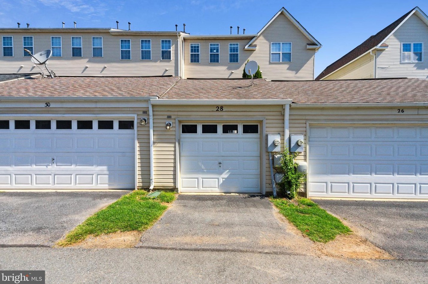 28 Golden Ash Way, Gaithersburg MD  20878-6423 exterior
