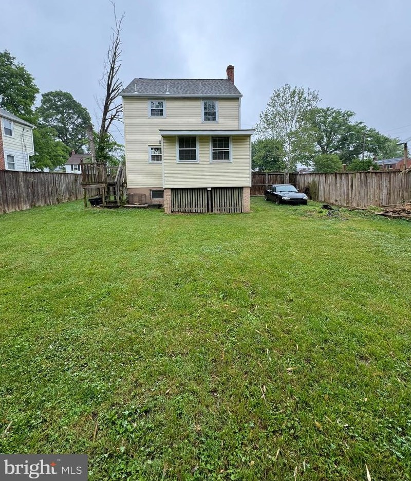 8502 Haskins Pl, Silver Spring MD 20912-7321 exterior