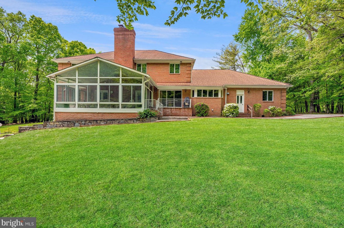 7309 Brookstone Ct, Rockville MD 20854-4838 exterior