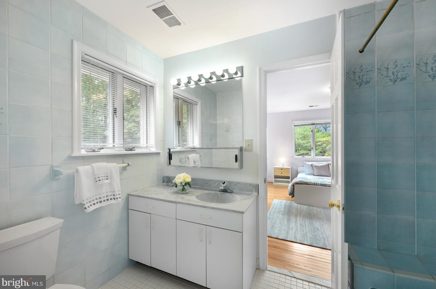 7309 Brookstone Ct, Rockville MD 20854-4838 exterior