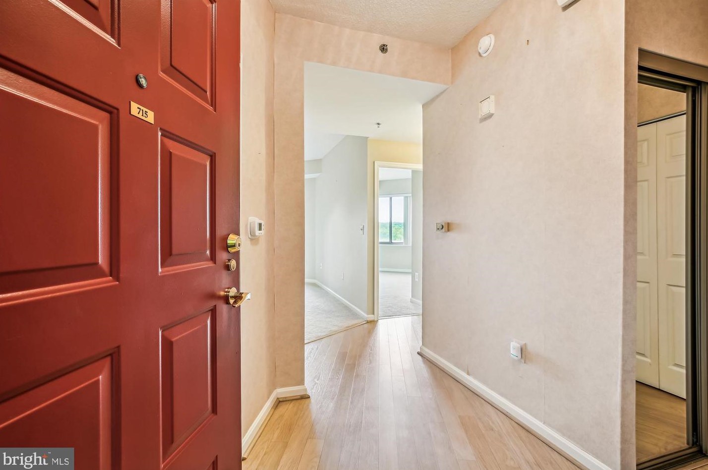 3100 N Leisure World Blvd #715, Silver Spring, MD 20906