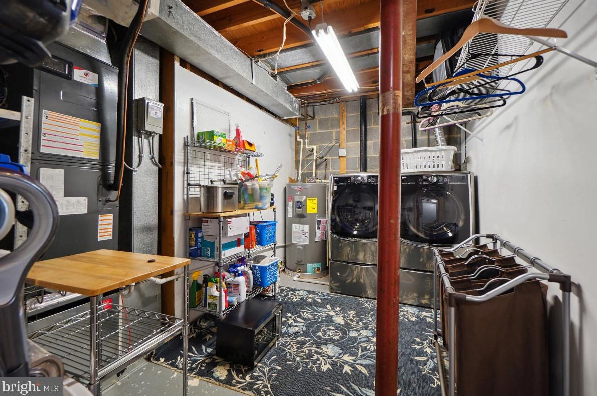 19 Orch Dr, Gaithersburg MD 20878-2221 exterior