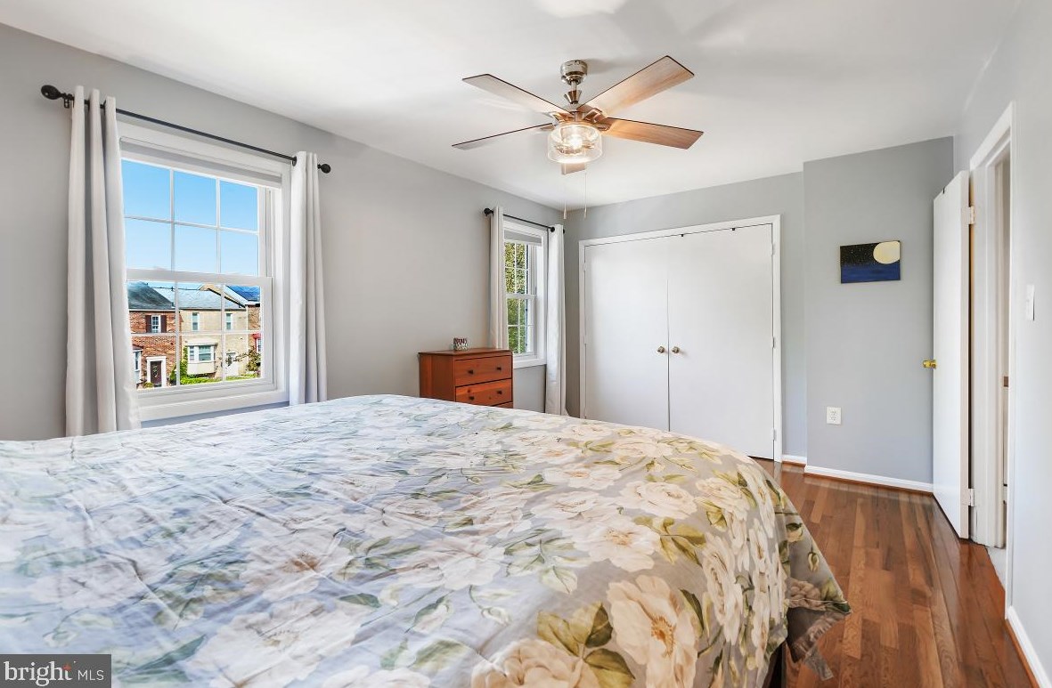 19 Orch Dr, Gaithersburg MD 20878-2221 exterior