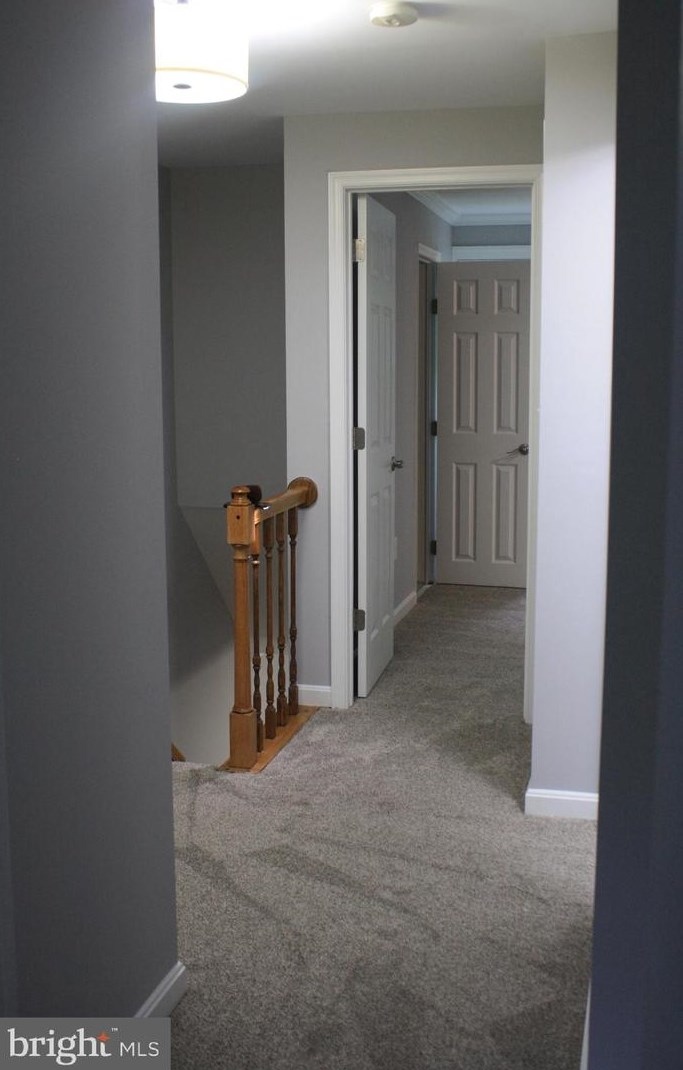 20 Capricorn Ct, Rockville MD 20855-2567 exterior