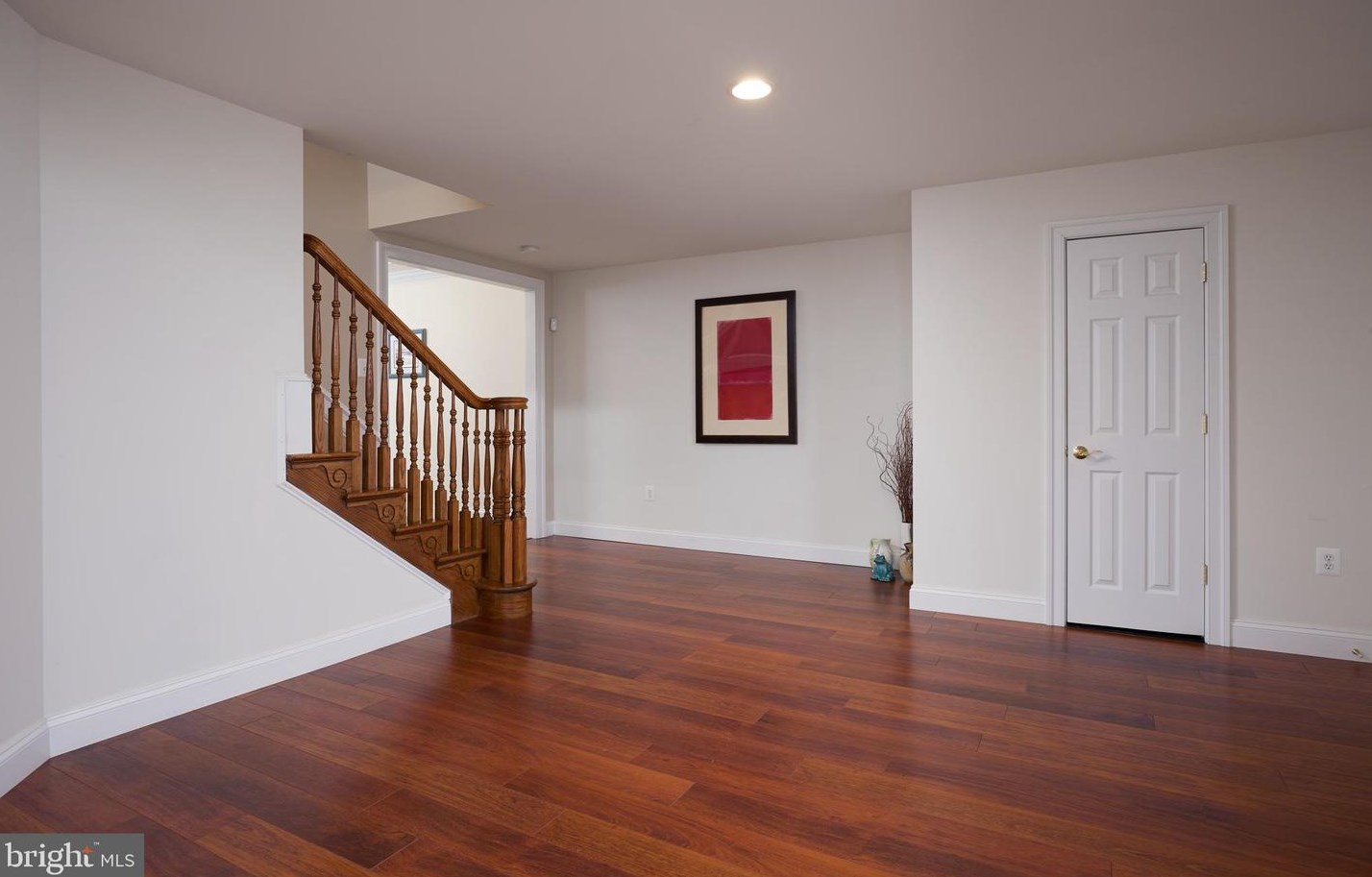 8505 Carlynn Dr, Bethesda MD 20817-4310 exterior