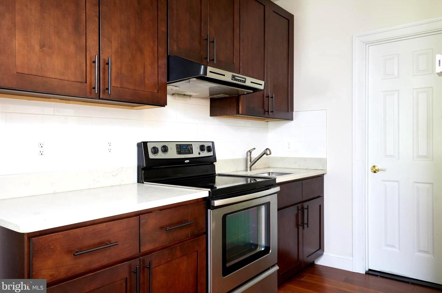 8505 Carlynn Dr, Bethesda MD 20817-4310 exterior