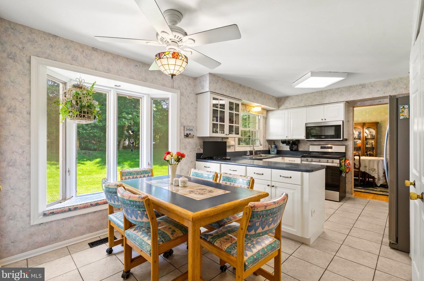 11444 Oak Leaf Dr, Silver Spring MD 20901-5013 exterior