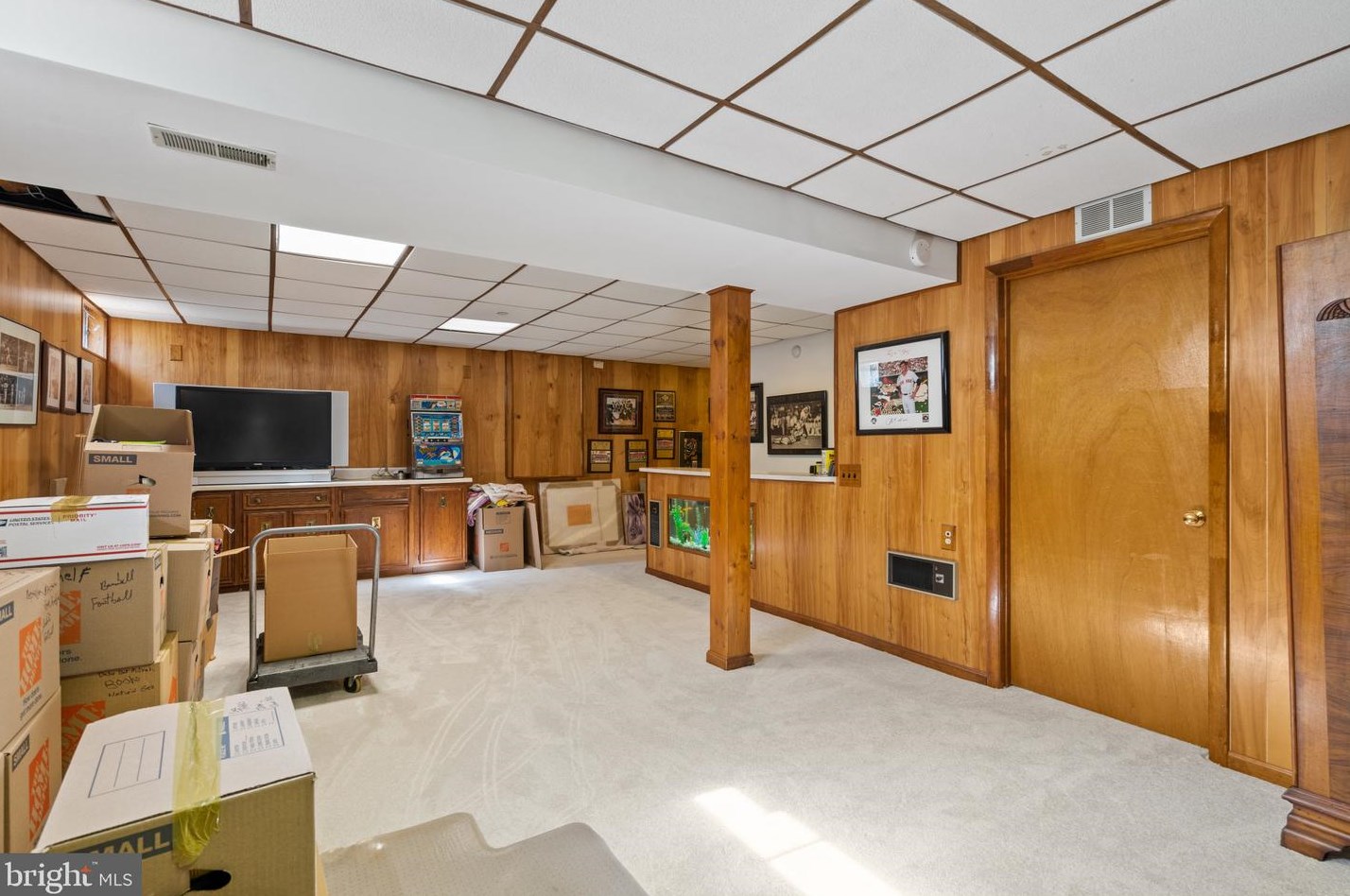 11444 Oak Leaf Dr, Silver Spring MD 20901-5013 exterior