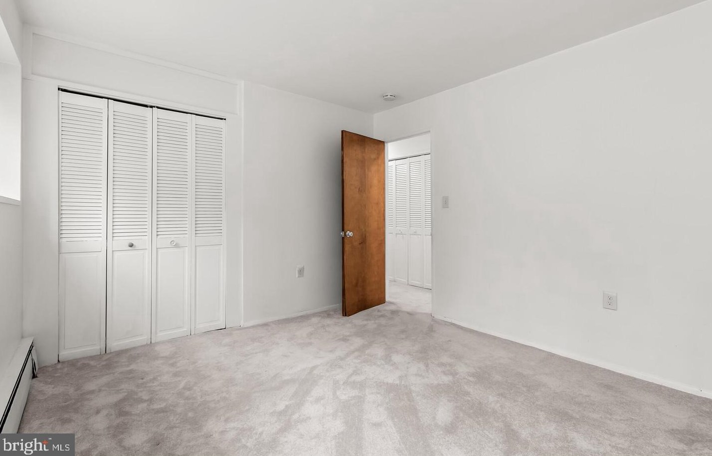 7734 Maple Ave, Silver Spring MD 20912-5653 exterior