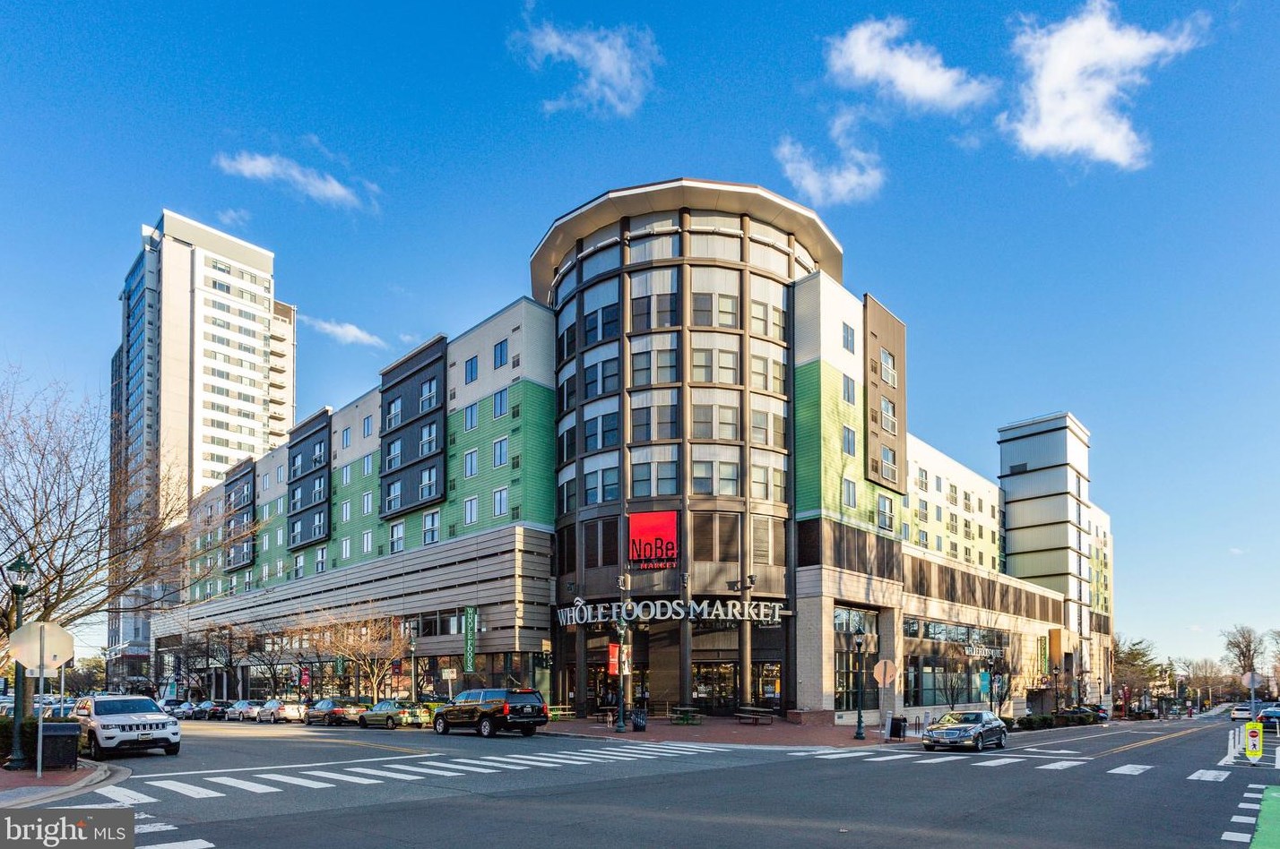 10294 Grosvenor Pl, Rockville MD 20852 exterior