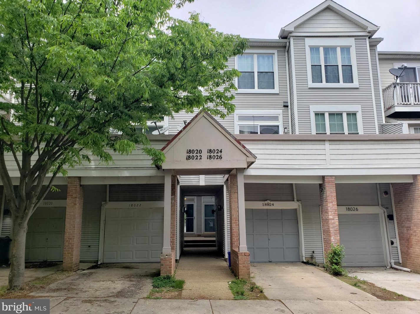 18022 Royal Bonnet Cir, Gaithersburg, MD 20886