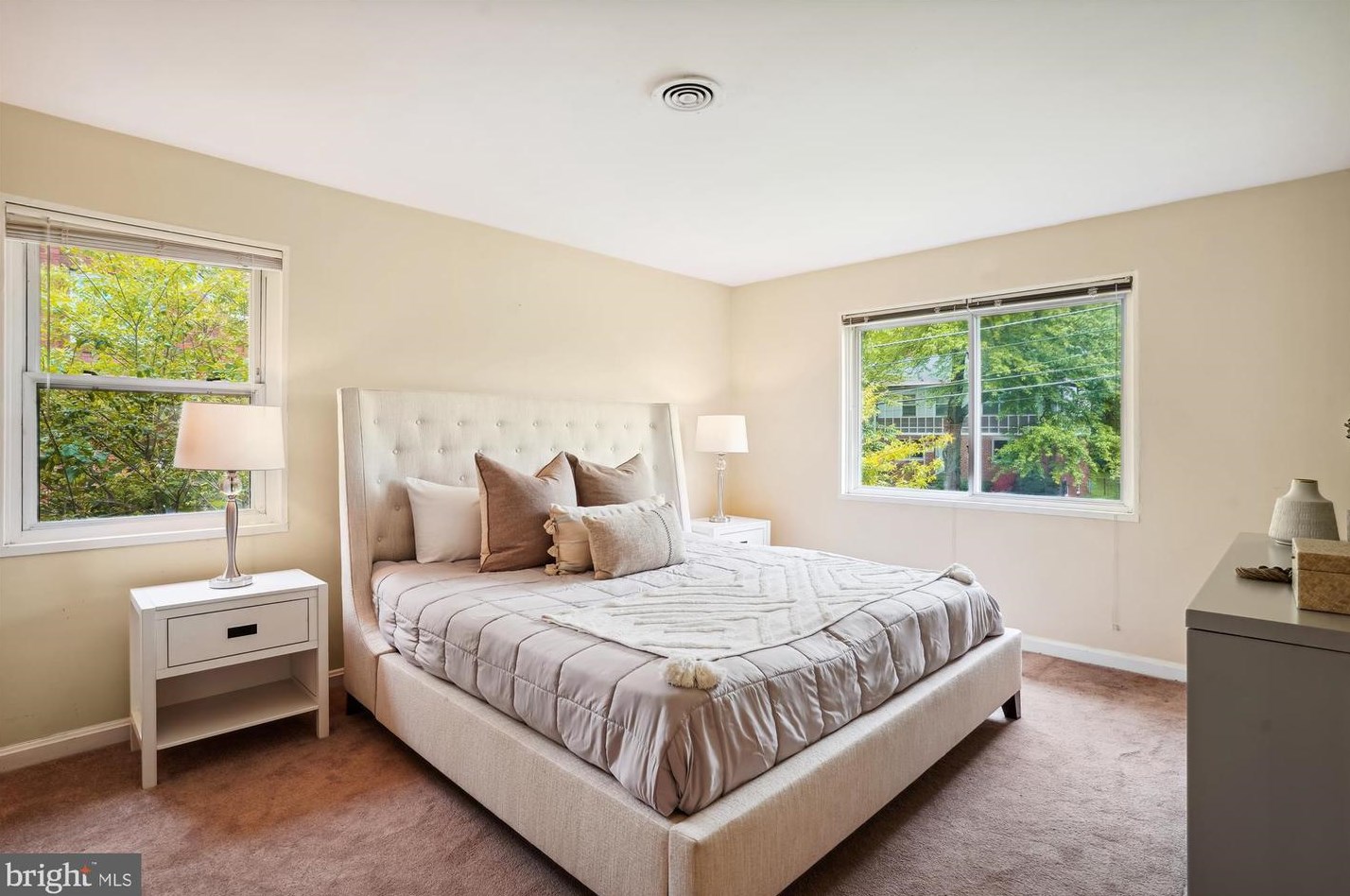 2302 Eccleston St, Silver Spring MD 20902-4830 exterior