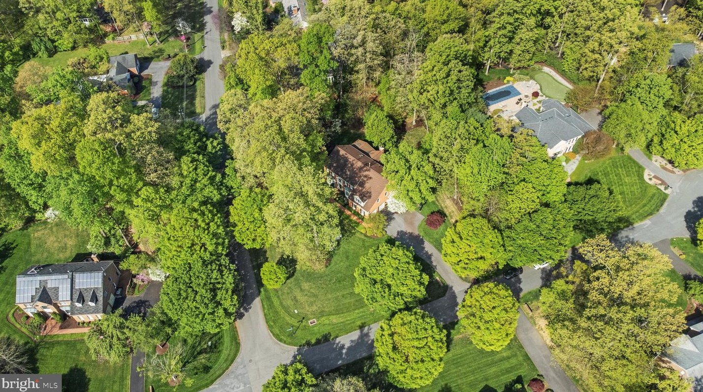 13200 Jasmine Hill Ter, Rockville MD 20850-3665 exterior