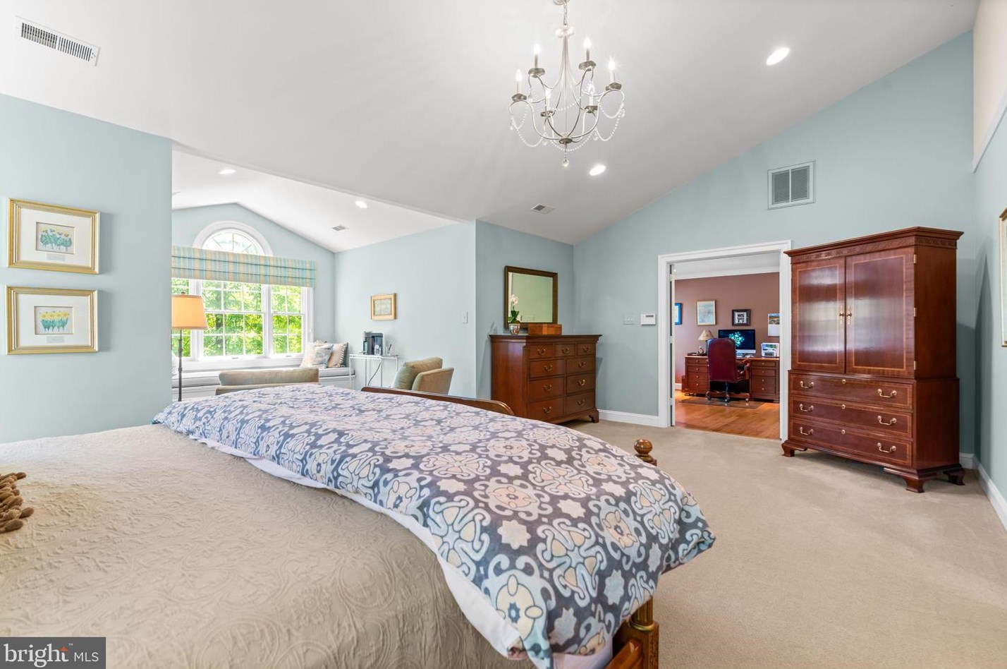 13200 Jasmine Hill Ter, Rockville MD 20850-3665 exterior