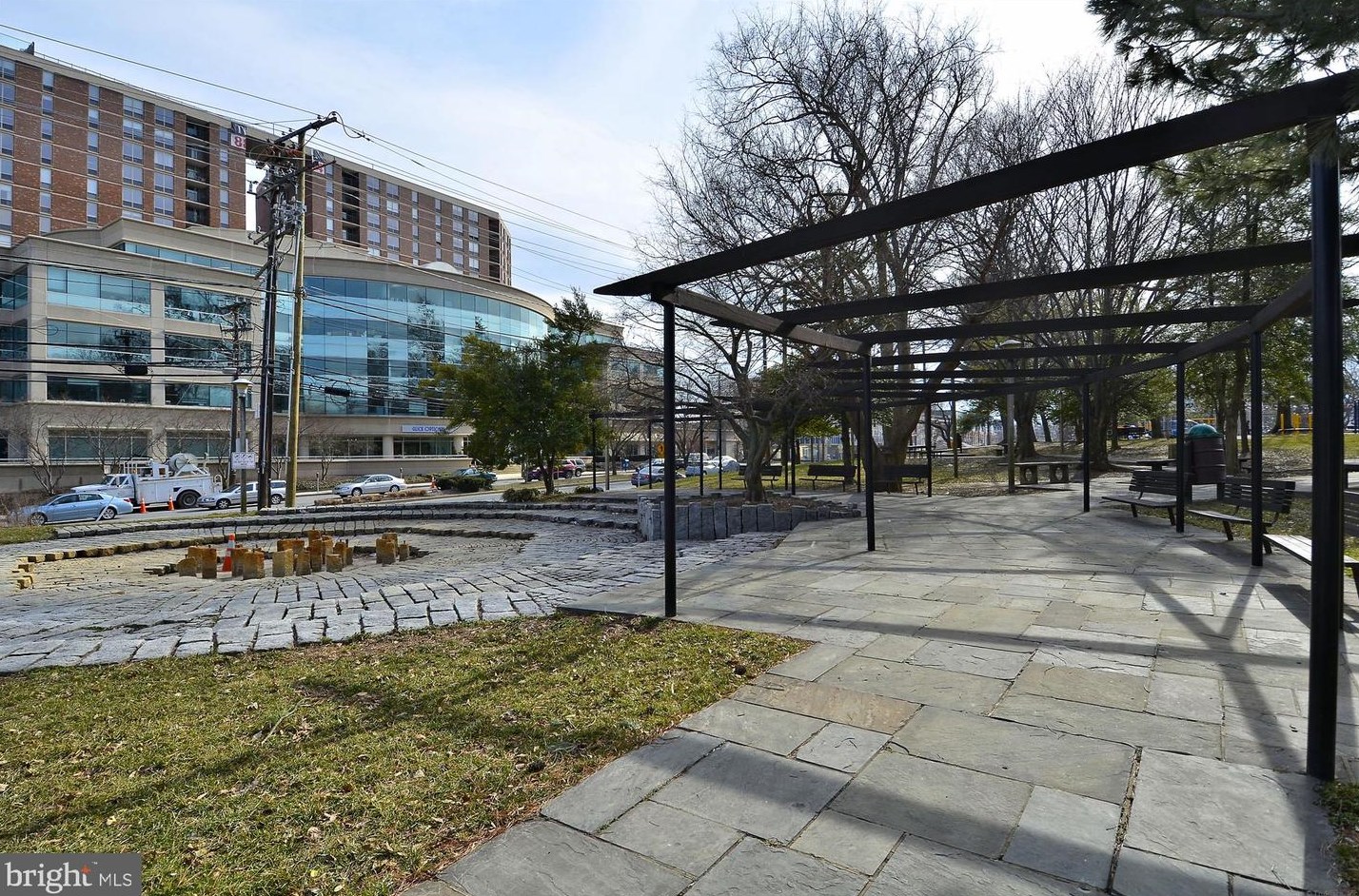 1408 Highland Dr, Silver Spring MD 20910-1524 exterior